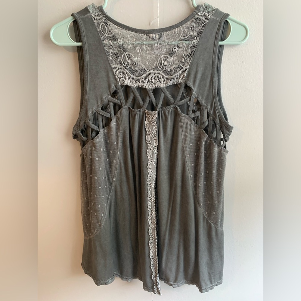 1. NWOT POL Lace Detail Tank Top - Gray - Picture 2 of 4